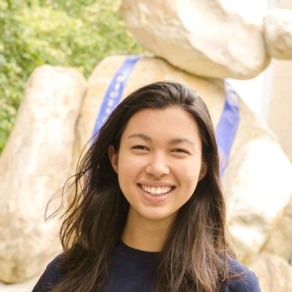 Meet your Posher, Alexandra